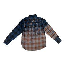 Load image into Gallery viewer, Volcano Top Bleach Dye Flannel - M
