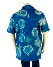 Load image into Gallery viewer, Tropical Ocean Kids Polo - M (8/10)

