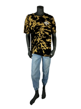 Load image into Gallery viewer, Island Cow Bleach Dye T-Shirt - XL
