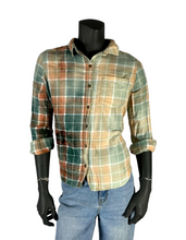 Load image into Gallery viewer, Split Dye Flannel - L
