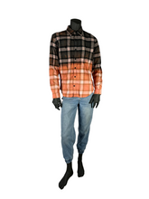 Load image into Gallery viewer, Dip Dye Flannel - M
